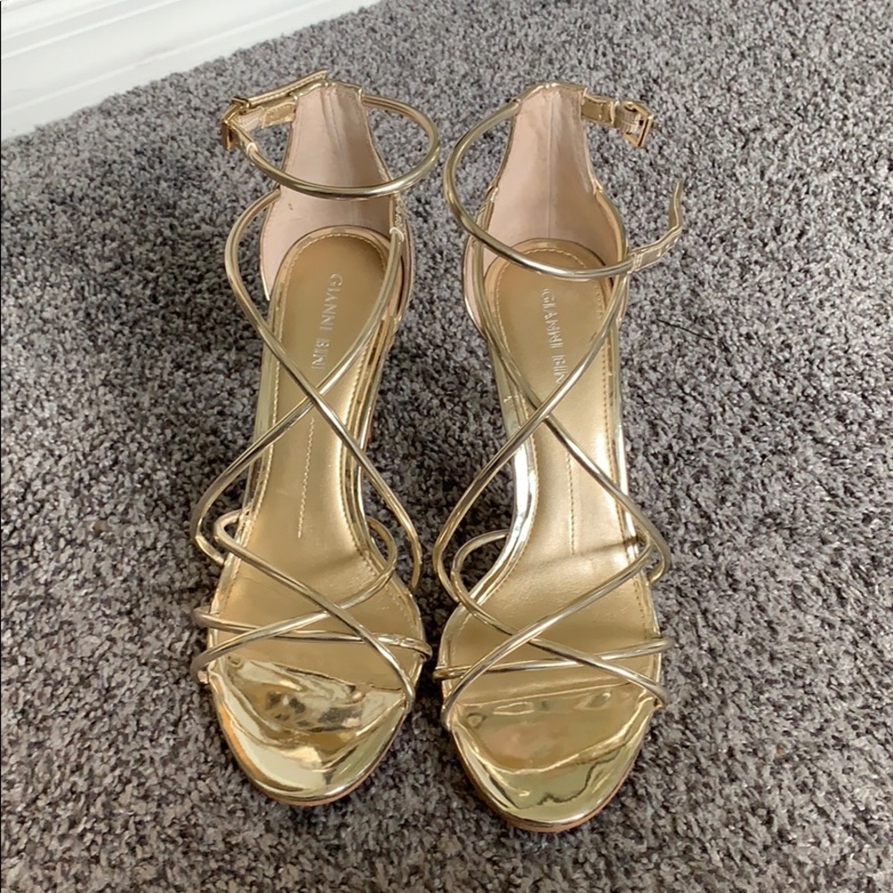 Gianni Binni Gold Heels